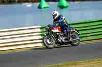 Vintage-motorcycle-club;eventdigitalimages;mallory-park;mallory-park-trackday-photographs;no-limits-trackdays;peter-wileman-photography;trackday-digital-images;trackday-photos;vmcc-festival-1000-bikes-photographs